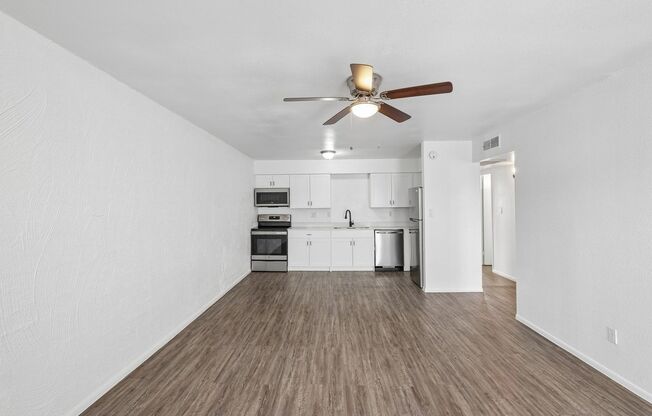 3 beds, 2 baths, 1,026 sqft, $1,849, Unit 227