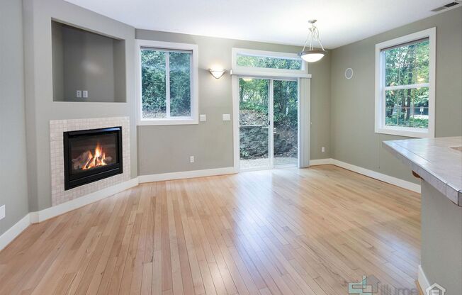 Beautiful 3 Bd/3 Ba Home in Beaverton