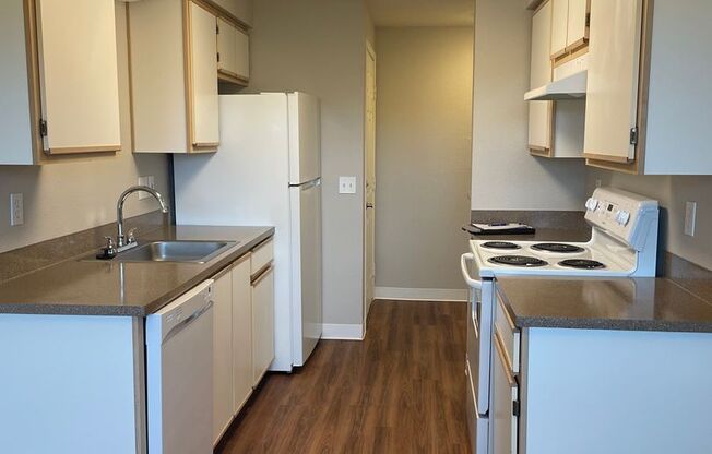 2 beds, 1 bath, 848 sqft, $1,395, Unit 3624-222