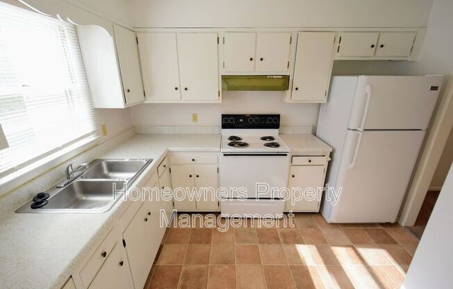 573 WINDING CRK RD