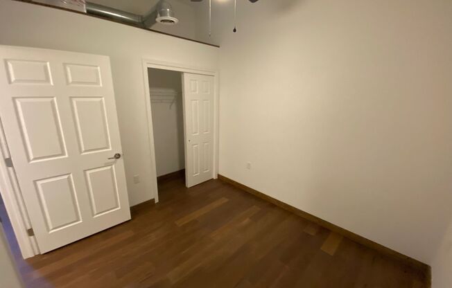1 bed, 1 bath, 540 sqft, $1,150, Unit Unit 122B