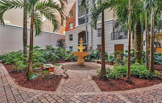 2 beds, 2 baths, 1,116 sqft, $4,000, Unit 17150 N Bay Rd # 2205