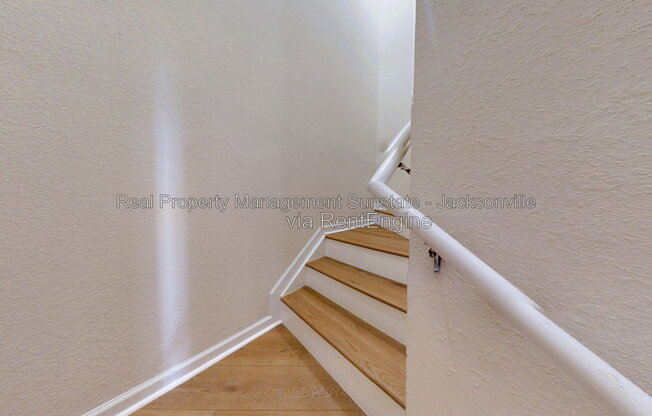 1 bed, 1 bath, 1,012 sqft, $1,425, Unit 536