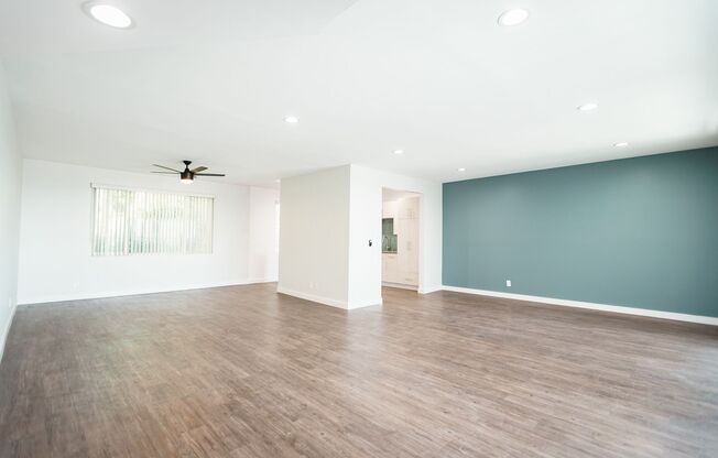 2 beds, 2 baths, 1,300 sqft, $3,798, Unit 403
