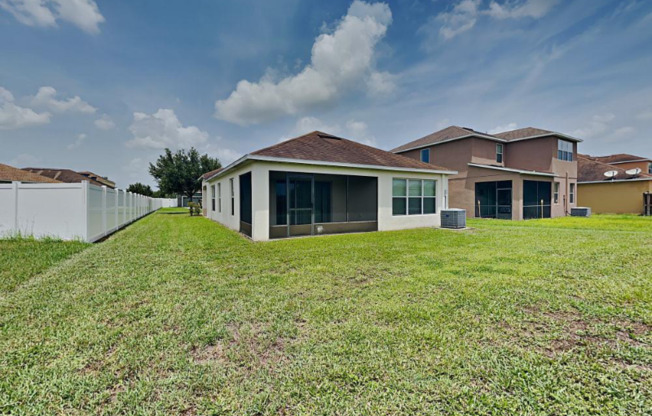 7614 FORESTMERE DR