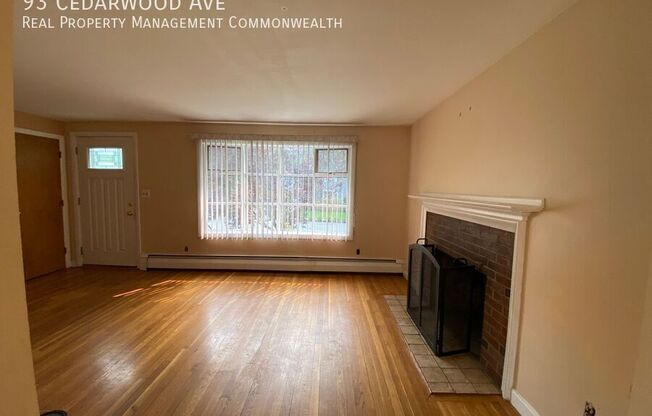 93 CEDARWOOD AVE