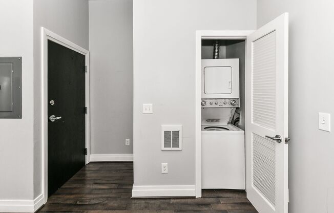 1 bed, 1 bath, 461 sqft, $2,000, Unit 3