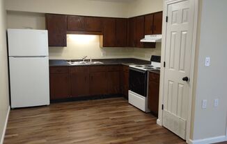 1 bed, 1 bath, 600 sqft, $475, Unit 18