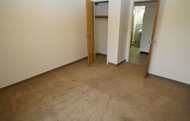 1 bed, 1 bath, $1,125, Unit 3B