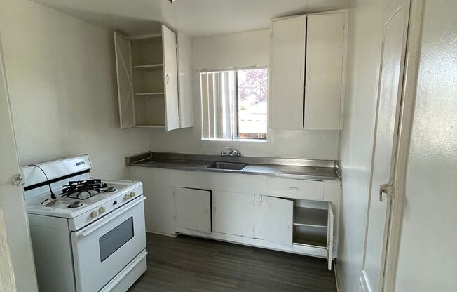 APT 1912-1914 WHITTIER BLVD