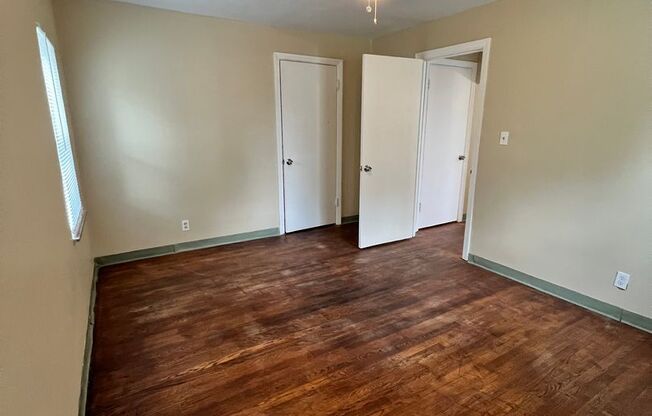 1 bed, 1 bath, 750 sqft, $900