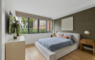 256 N 9 ST
