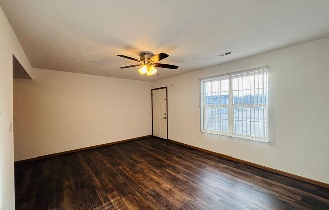 1 bed, 1 bath, 612 sqft, $1,025, Unit 1691-03 PVC