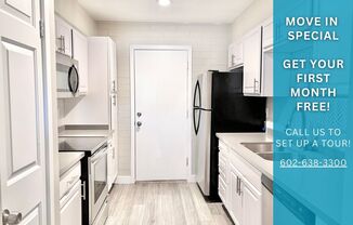 *MOVE IN SPECIAL - BILTMORE FASHION SQUARE!* Gorgeously Renovated 2 Bed 2 Bath in The Biltmore! In Unit Washer/ Dryer! Gorgeous Garden Style Apartment Home Community!