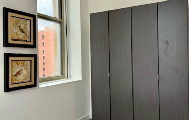 1 bed, 1 bath, 570 sqft, $1,400, Unit 208