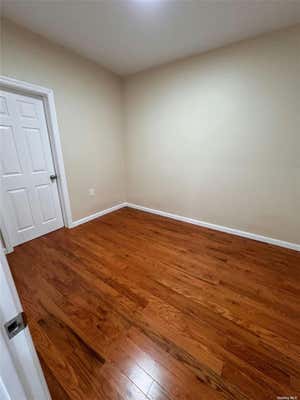 2 beds, 1 bath, $3,199