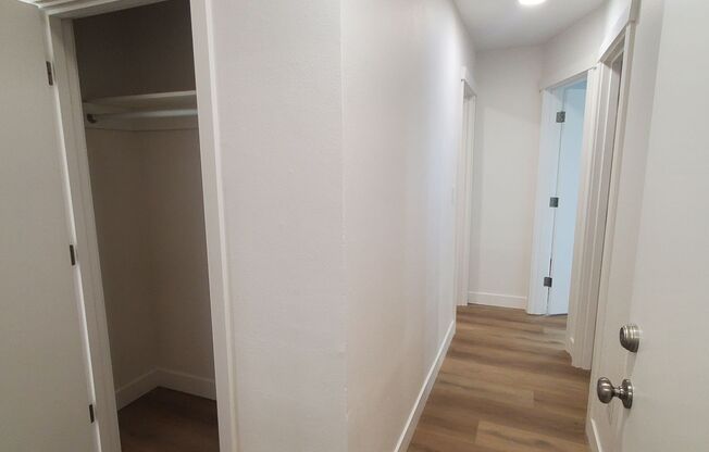 2 beds, 1 bath, 812 sqft, $3,050, Unit 101