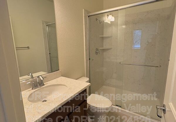 2712 FERRARA CIR