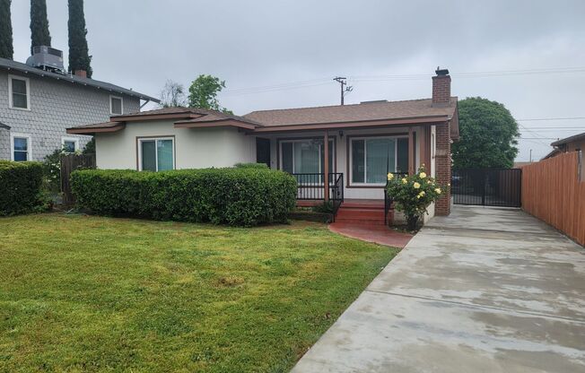 Charming Single-Story 2-Bedroom Home in Upper Yucaipa!