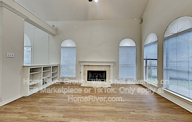 3812 WATERFORD DR