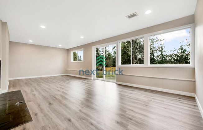 Beautiful 4 Bedroom 3 Bathroom Home for Rent!