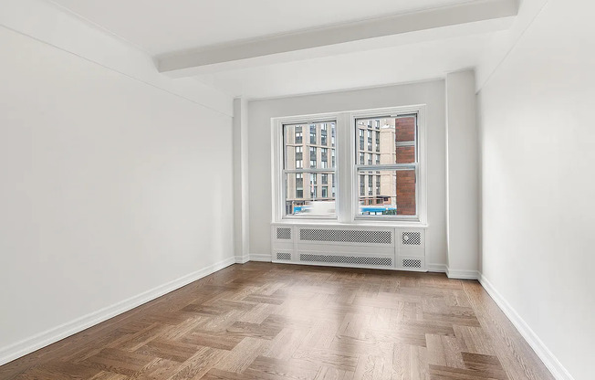 Studio, 1 bath, $2,600, Unit 2M