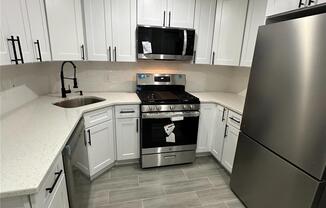 2 beds, 1.5 baths, $2,900, Unit 1