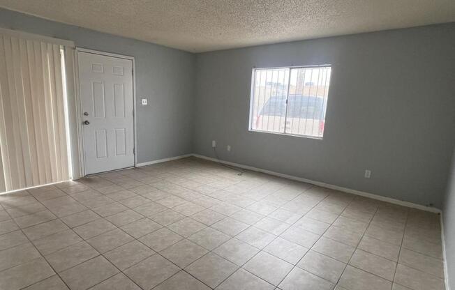 1312 N 22 ST