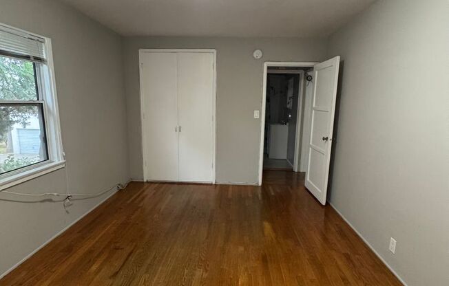 1 bed, 1 bath, $1,995