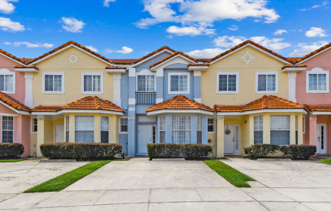 1180 S BCH CIR