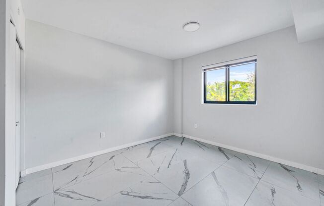 2 beds, 2 baths, 901 sqft, $2,769, Unit 302