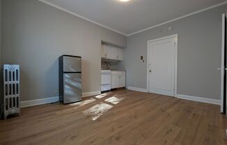 Studio, 1 bath, $755, Unit 309