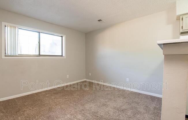 844 N WACO AVE
