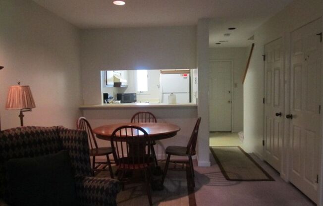 Chapel Hill - Mill Creek 2BR/2BA FURNISHED Townhouse