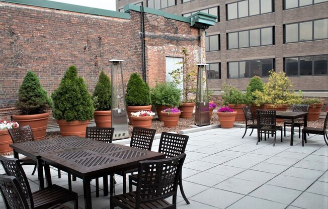 2 beds, 1 bath, 800 sqft, $1,800, Unit 3K