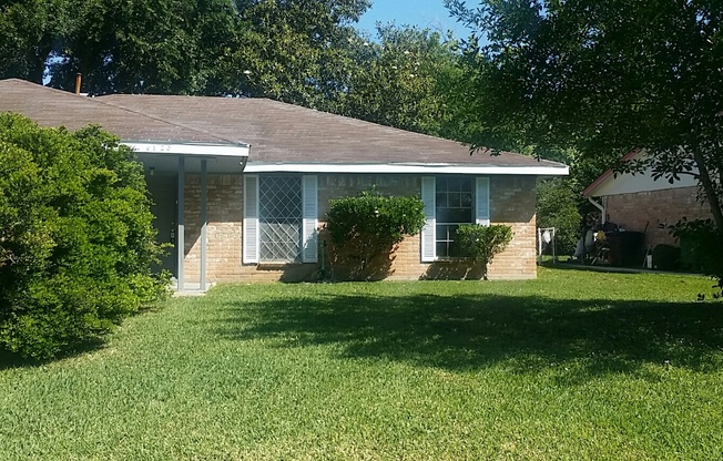 6723 Glen Rock