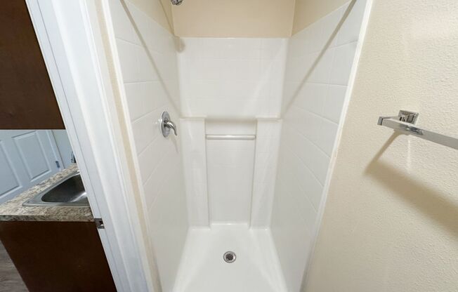 Studio, 1 bath, 154 sqft, $1,245, Unit 456