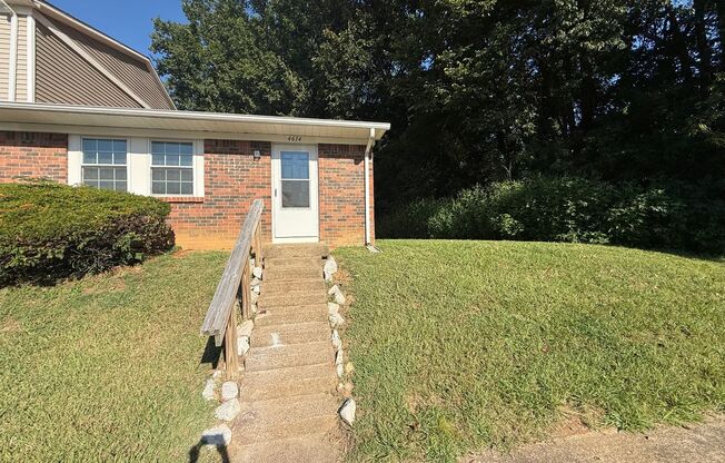 1 bed, 1 bath, $745, Unit RC4614