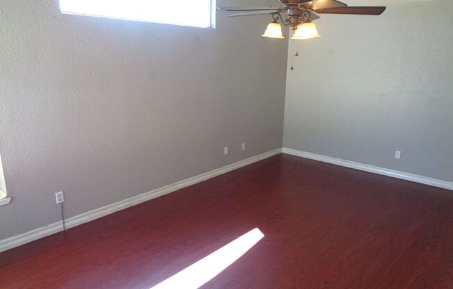 3 beds, 3 baths, $1,995