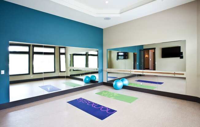 Grandridge Place Apartments Group Fitness Studio