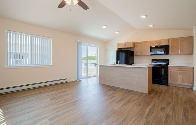 1 bed, 1 bath, 743 sqft, $1,499, Unit EC 4237-18