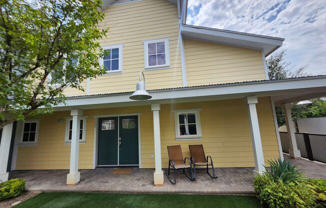 959 South Ash Avenue