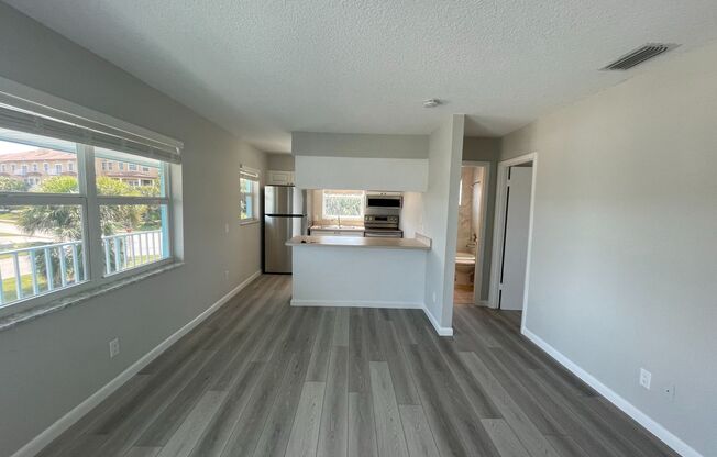 1 bed, 1 bath, 650 sqft, $1,600, Unit Unit 10