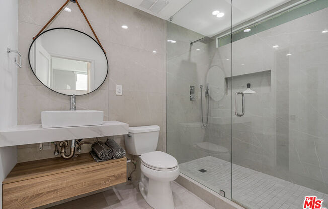 Studio, 1 bath, 600 sqft, $3,495, Unit 1012