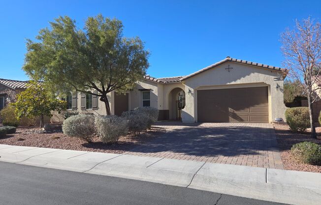 A Fabulous 4 Bedroom or 3 + A den House in NW Las Vegas