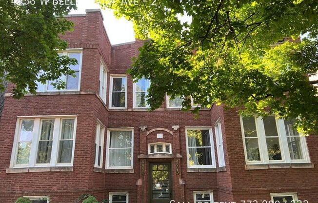 4953 W BELLE PLAINE AVE