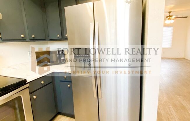 2 beds, 2.5 baths, $1,850, Unit UNIT 9