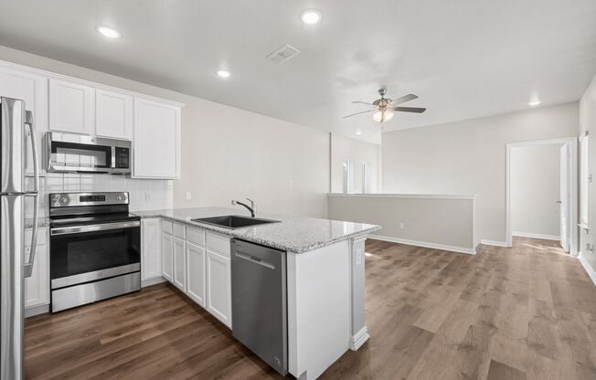2 beds, 2 baths, 775 sqft, $1,600, Unit 10171A