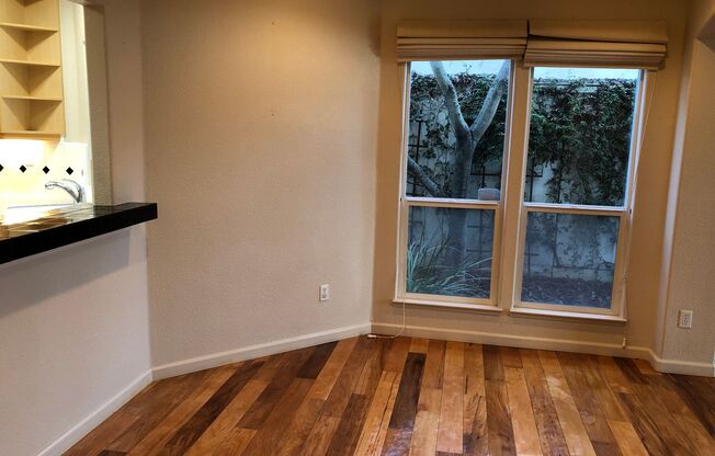 1500 Scenic Drive #13. Modesto, CA 95355
