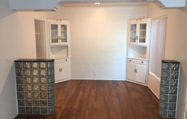 1 bed, 1 bath, $2,150, Unit 3812